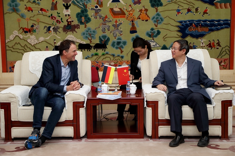 多彩同盟(中国游)官方网站