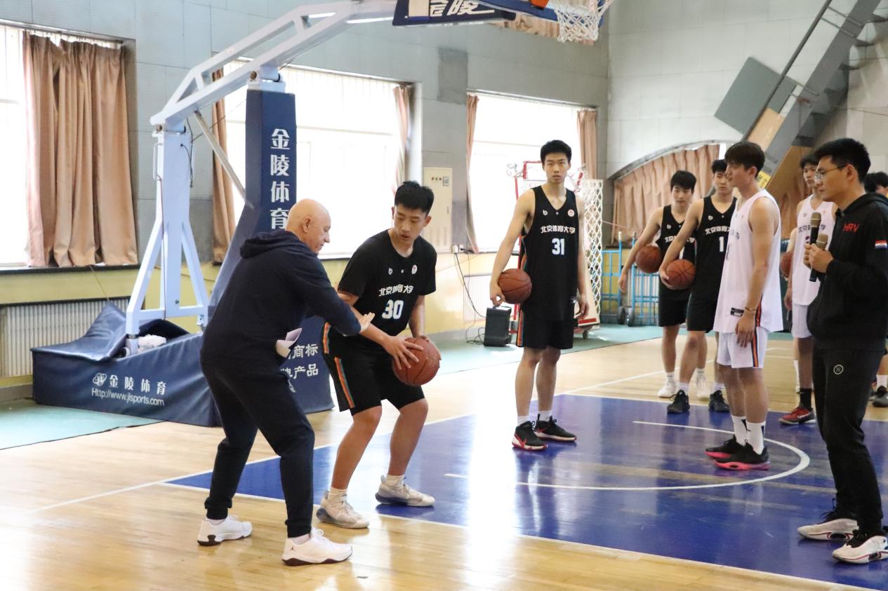 4ccfb628838d424ca49ea336ff10bceb